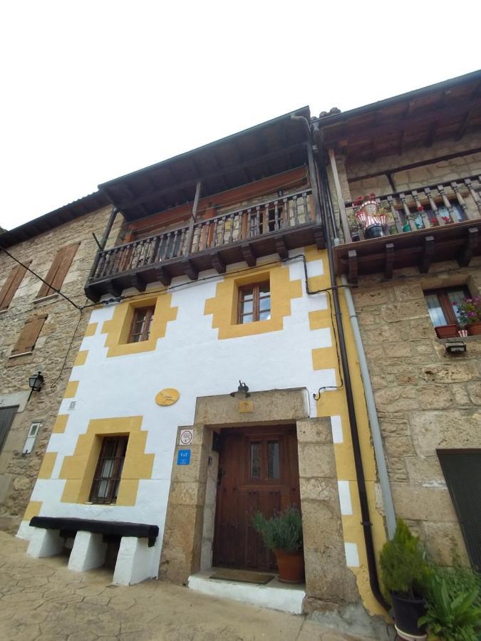 La Milana, Orbaneja Del Castillo Esterno foto