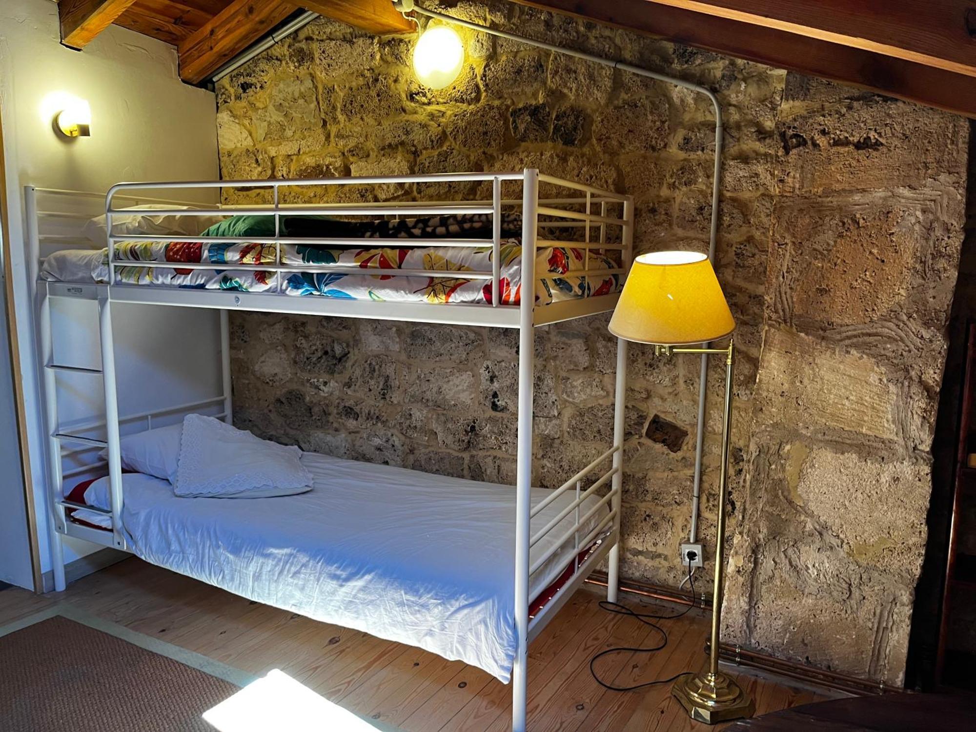 La Milana, Orbaneja Del Castillo Esterno foto